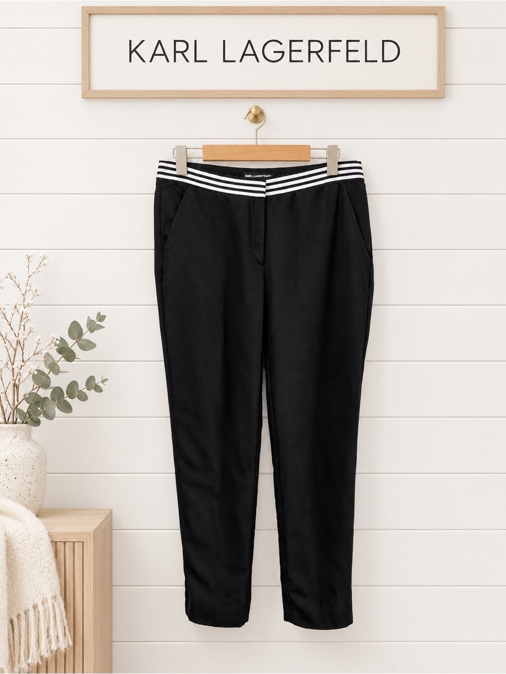 KARL LAGERFELD PARIS – Black Pants – Size 8